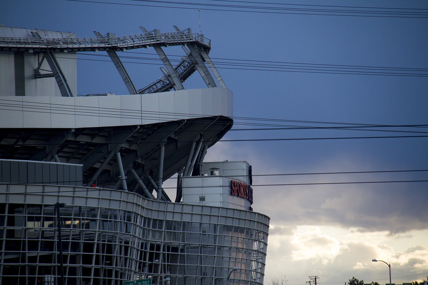 The sun sets over Sports Authority Field. (Kevin J. Beaty/Denverite)
sports; sports authority field; broncos; sunset; denver; denverite; colorado; kevinjbeaty