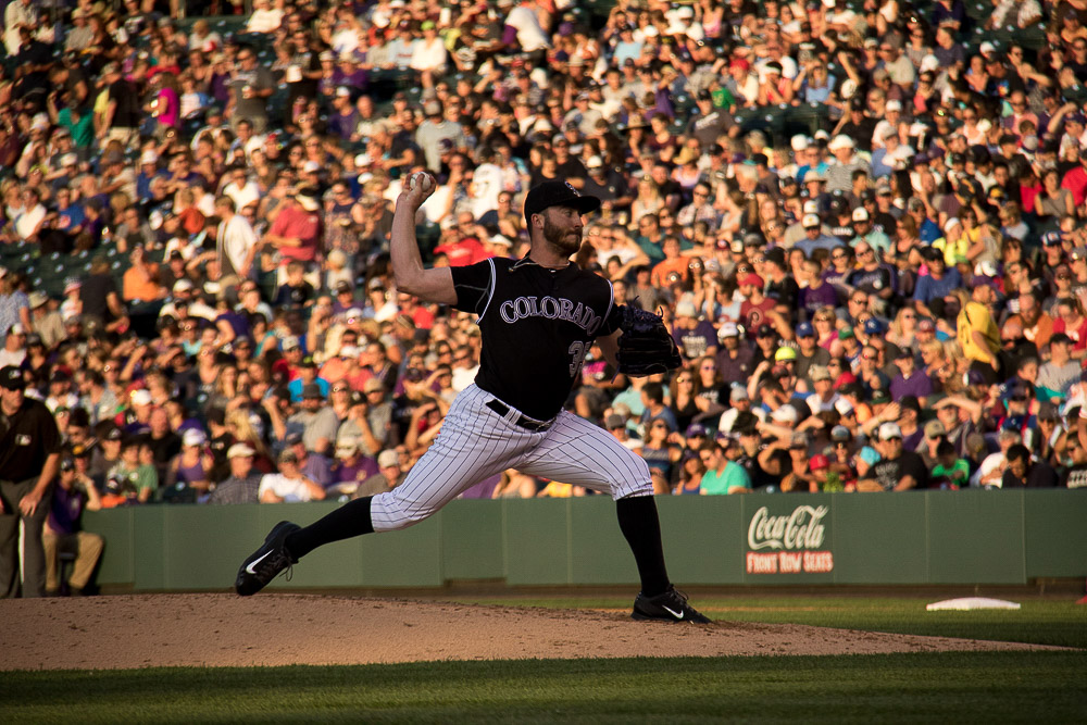 Bettis pitching during Phillies game. (Chloe Aiello/Denverite)