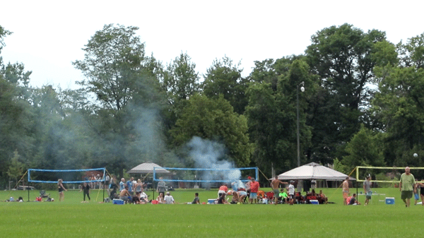 A barbeque at Washington Park. (Kevin J. Beaty/Denverite)
