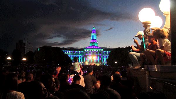 Fireworks on July 3, or Independence Day Eve. 2016. (Kevin J. Beaty/Denverite)
denver; denverite; colorado; civic center park; fireworks; fourth of july; july 4th; kevinjbeaty; independence day;