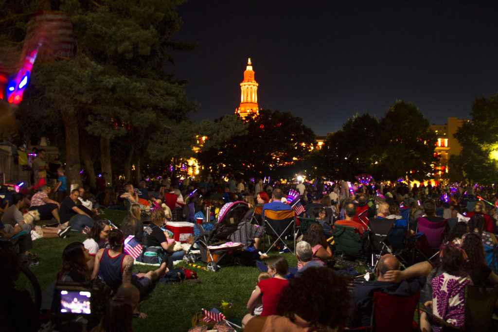 Fireworks on July 3, or Independence Day Eve. 2016. (Kevin J. Beaty/Denverite)
denver; denverite; colorado; civic center park; fireworks; fourth of july; july 4th; kevinjbeaty; independence day;