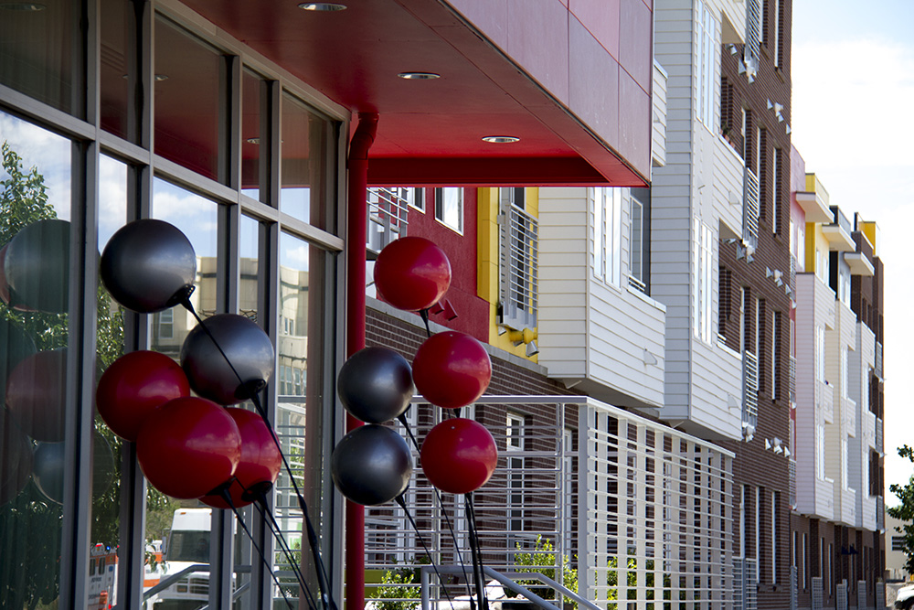 The 1000 South Broadway Apartments. (Kevin J. Beaty/Denverite)
apartment building; residential; real estate; denver; colorado; denverite; kevinjbeaty