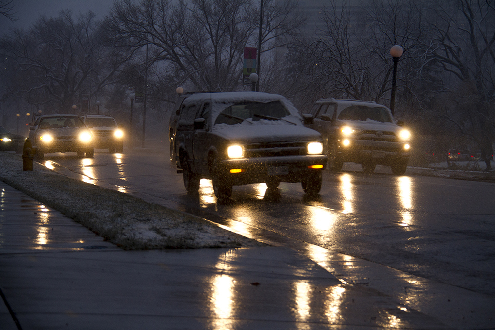 Traffic on Speer. Nov. 17, 2016. (Kevin J. Beaty/Denverite)
snow; cowx; weather; denver; winter; snow; kevinjbeaty; colorado; denverite;
