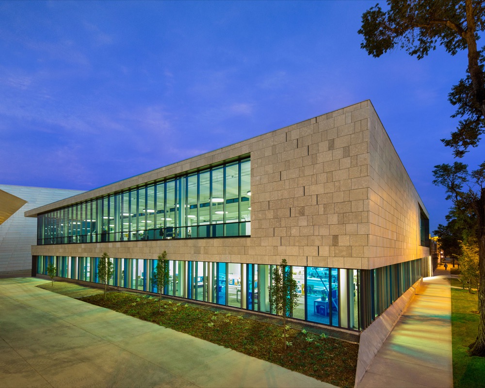 The Denver Art Museum Administration Building won an award in the "Distinctive Denver" category of the 2016 Mayor's Design Award. (Denver CPD)