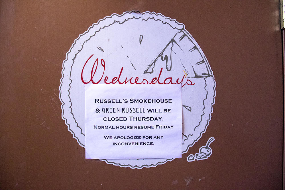 Green Russell and Russell's Smokehouse in Larimer Square closed on the "day without immigrants," Feb. 16, 2016. (Kevin J. Beaty/Denverite) day without immigrants; immigration; deportation; kevinjbeaty; denver; restaurant; food; larimer square; denverite; colorado; copolitics;