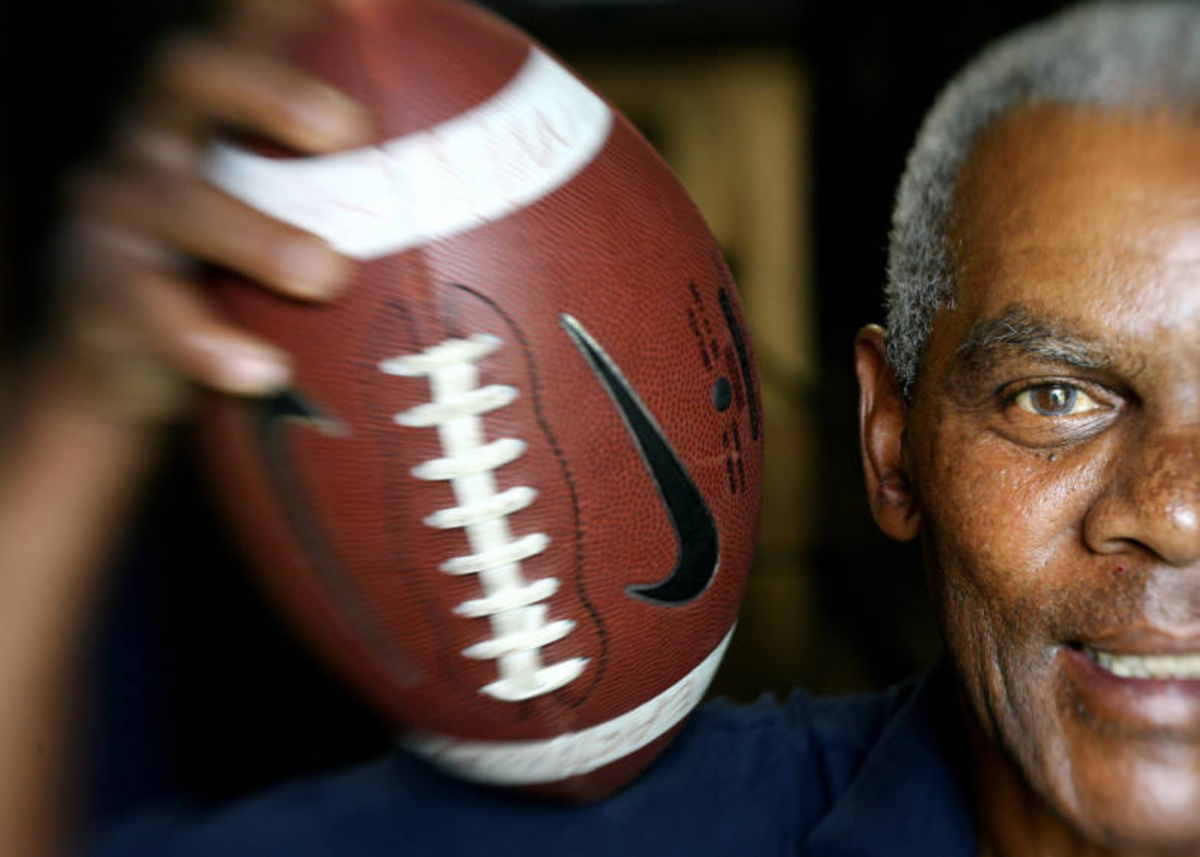 Marlin Briscoe, first black quarterback of the modern era, got his