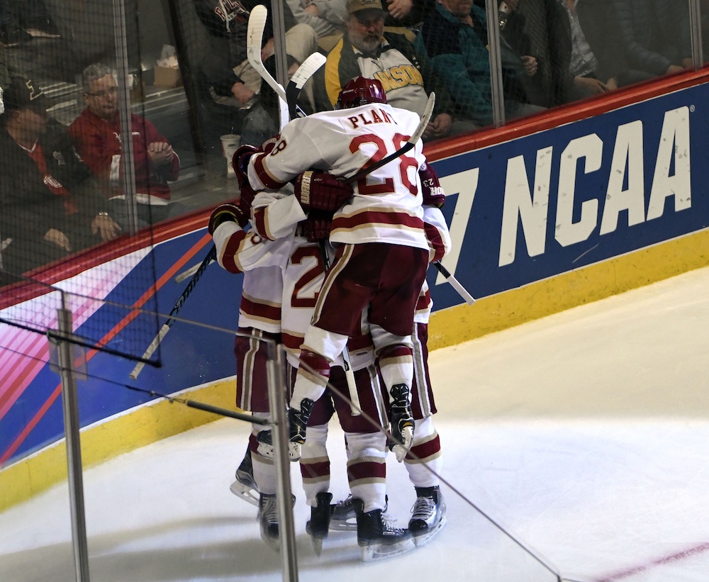 Evan Janssen celebrates his second-period goal Thursday. (David Banks/USA Today Sports)