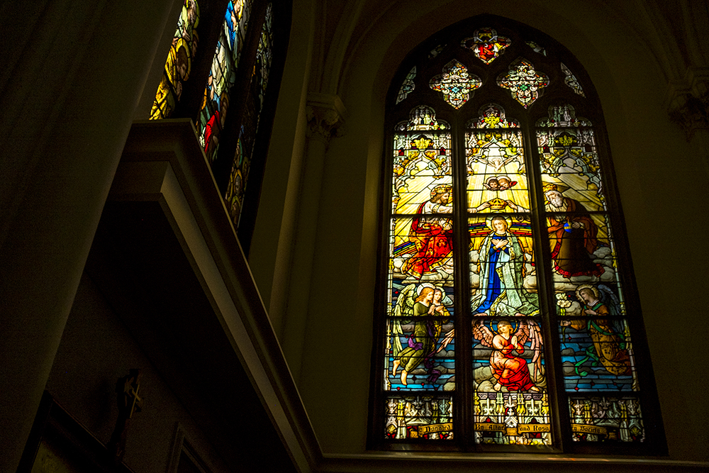 The Cathedral Basilica of the Immaculate Conception on Colfax Avenue. (Kevin J. Beaty/Denverite)