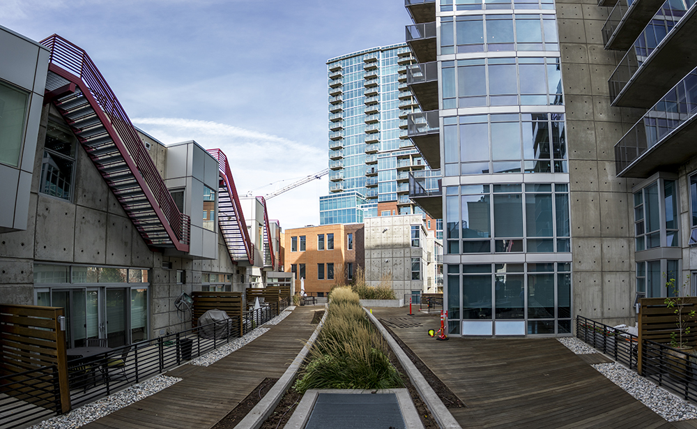 Apartments atop a parking garage on Little Raven Street. Oct. 19, 2017. (Kevin J. Beaty/Denverite)