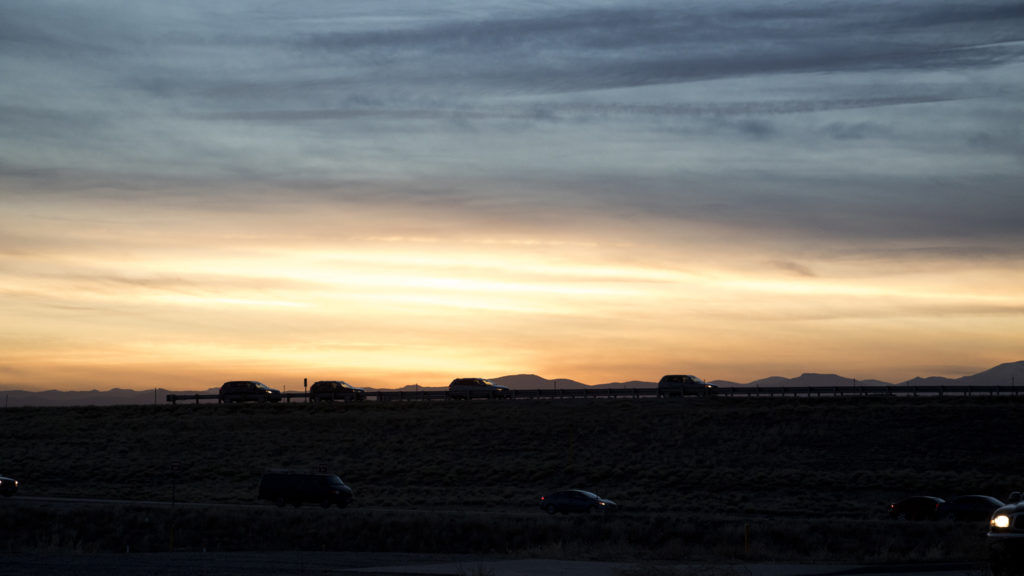 Cars drive toward DIA on Peña Boulevard, Dec. 14, 2018. (Kevin J. Beaty/Denverite)