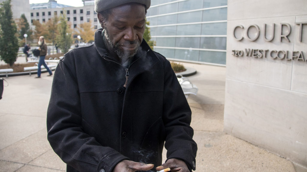 Jerry Burton walks into the Lindsey-Flanigan Courthouse to see a judge, Oct. 18, 2019. (Kevin J. Beaty/Denverite)