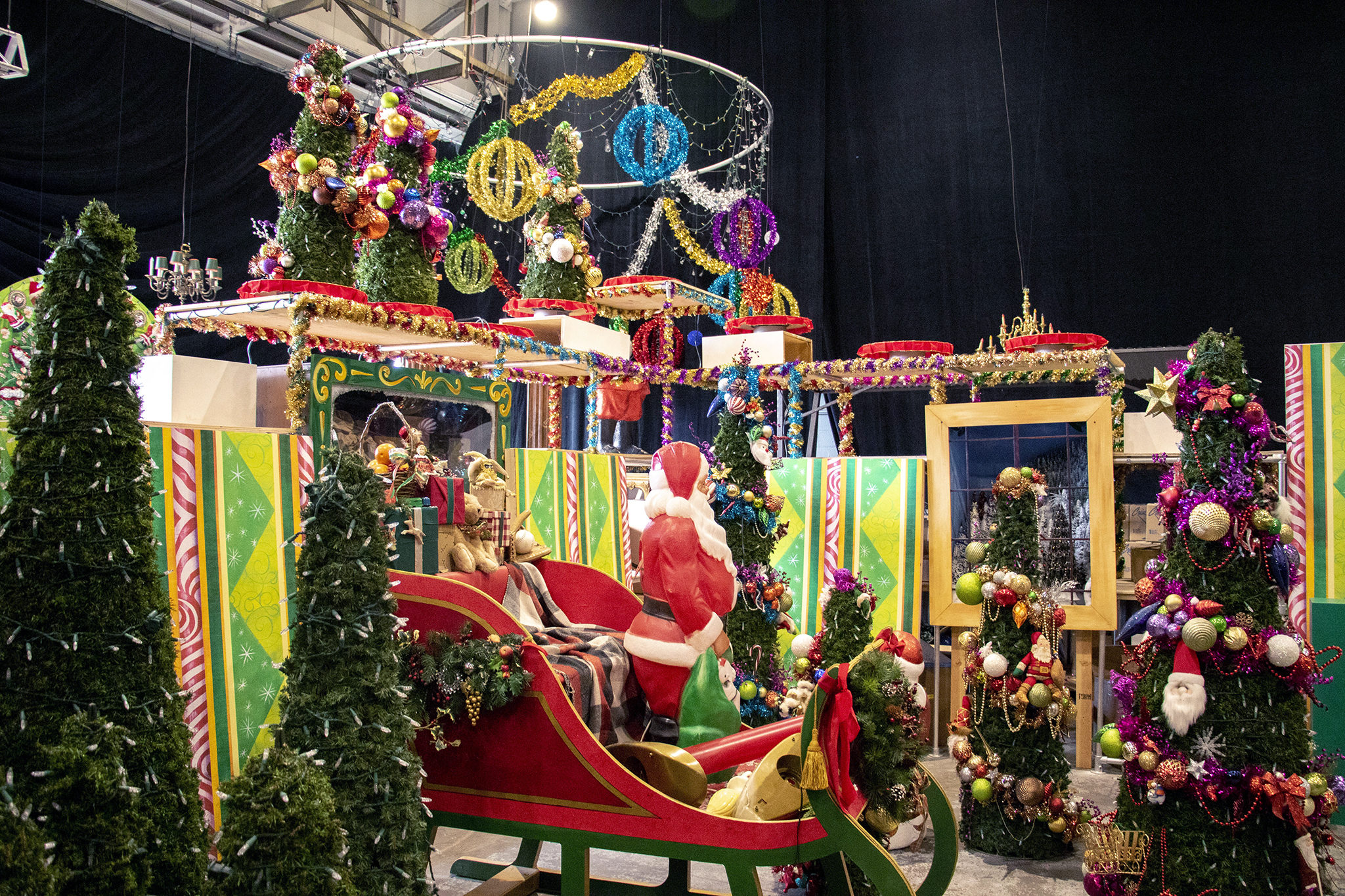 Lonnie Hanzon's Camp Christmas might move from Aurora to Lakewood