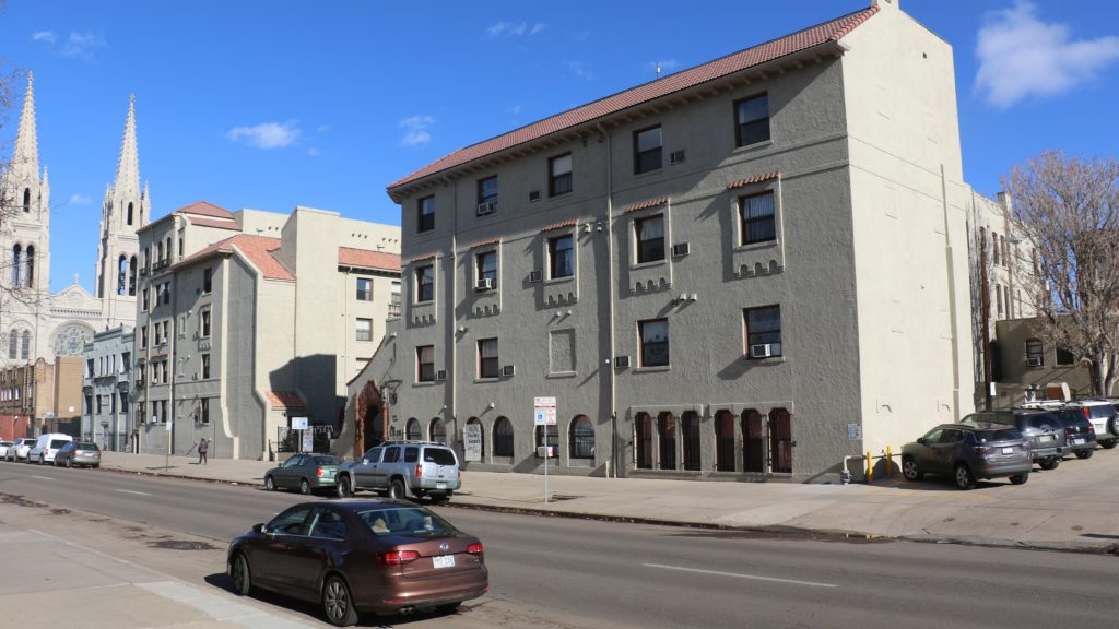 The Olin Hotel Apartments at 1420 Logan St. in Capitol Hill. (David Sachs/Denverite)