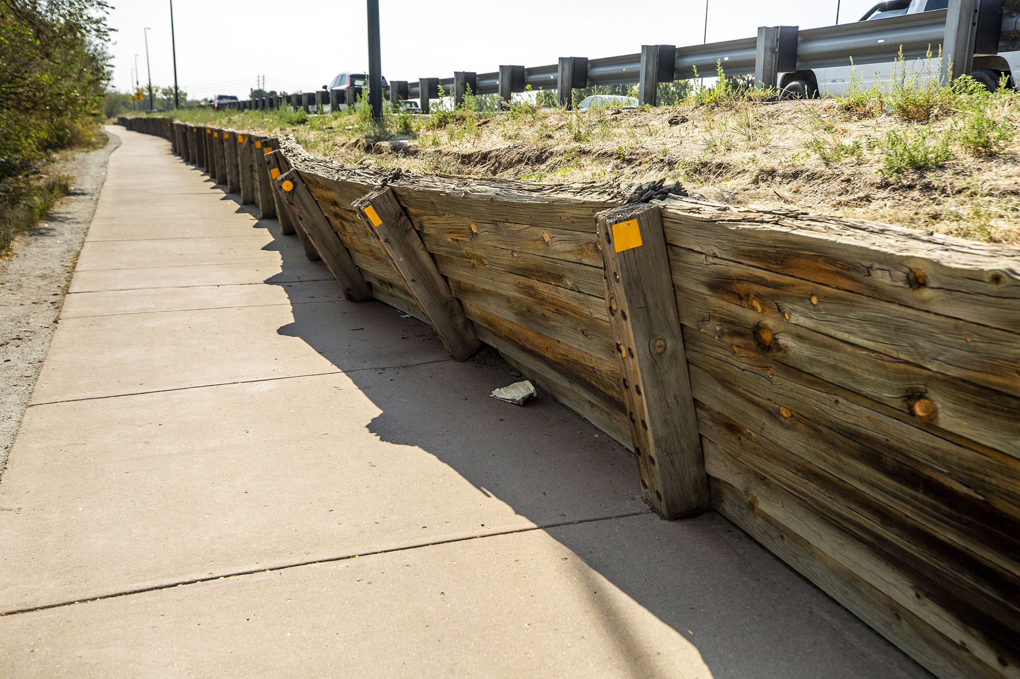 There's an indefinite detour on the South Platte Trail by Vanderbilt Park, image size:2048x1365