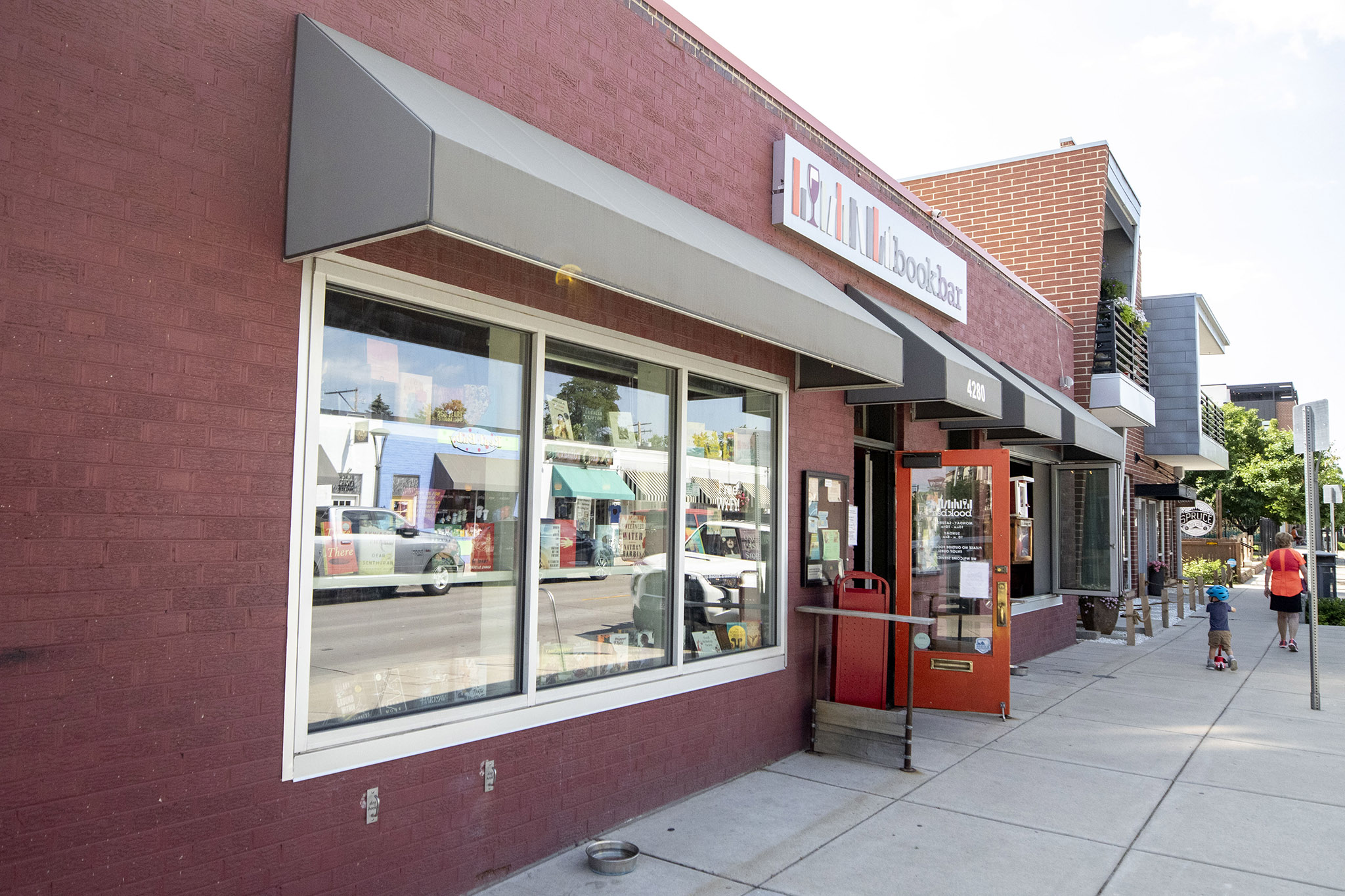 BookBar, the indie bookstore and wine bar in Berkeley, will close in