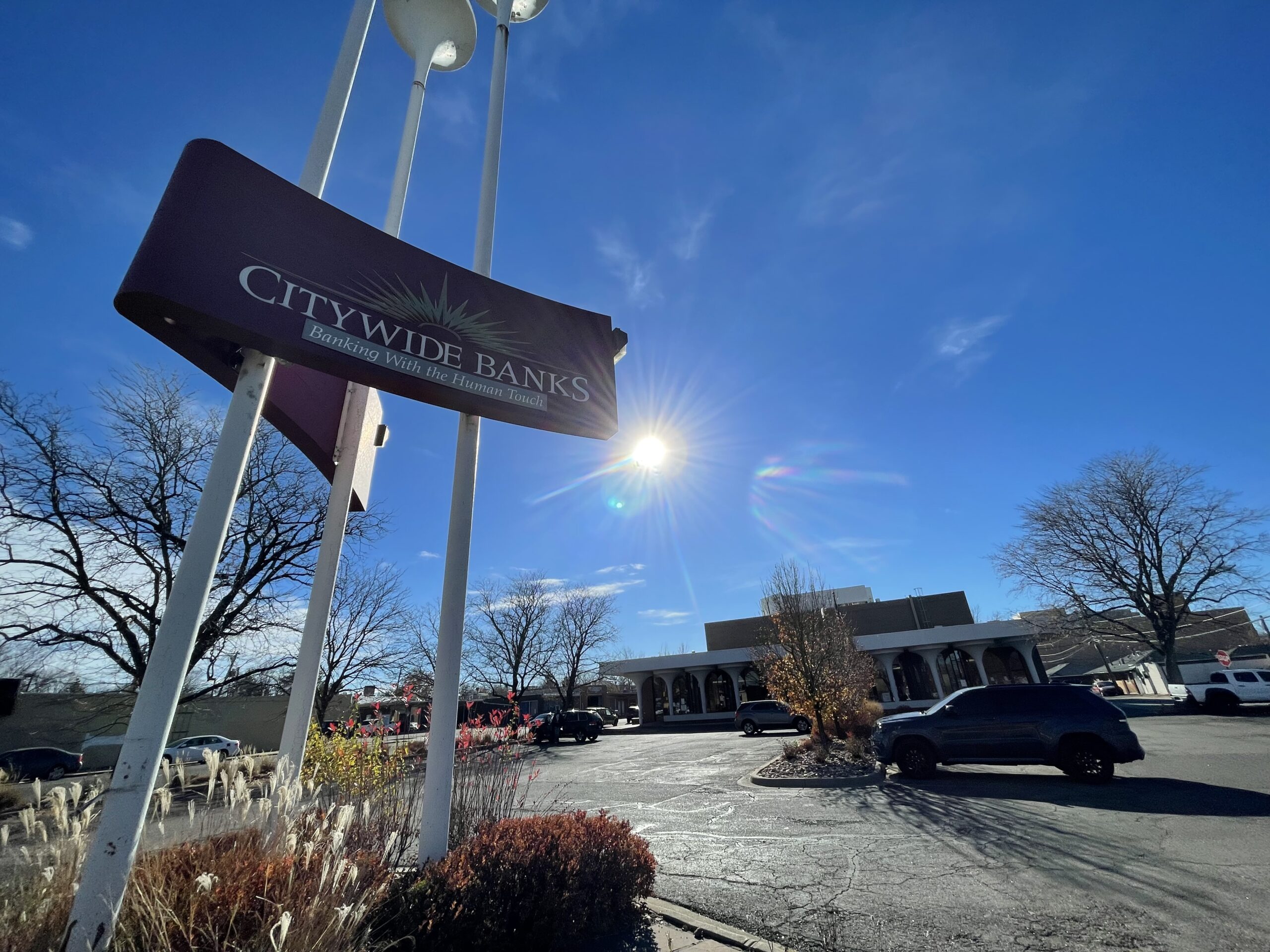 Affordable housing and belowmarket office space are coming to the Citywide Banks site on East