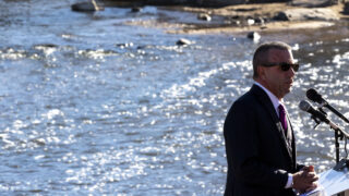 Greenway Foundation executive director Jeff Shoemaker speaks during a press conference at Confluence Park before Mayor Hancock signs an MOU to lure federal dollars to a South Platte River improvement project. Dec. 2, 2021.