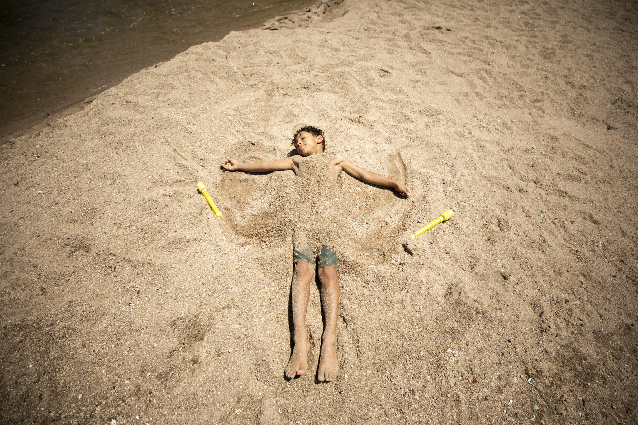 Some Denver schools to close for heat on Thursday