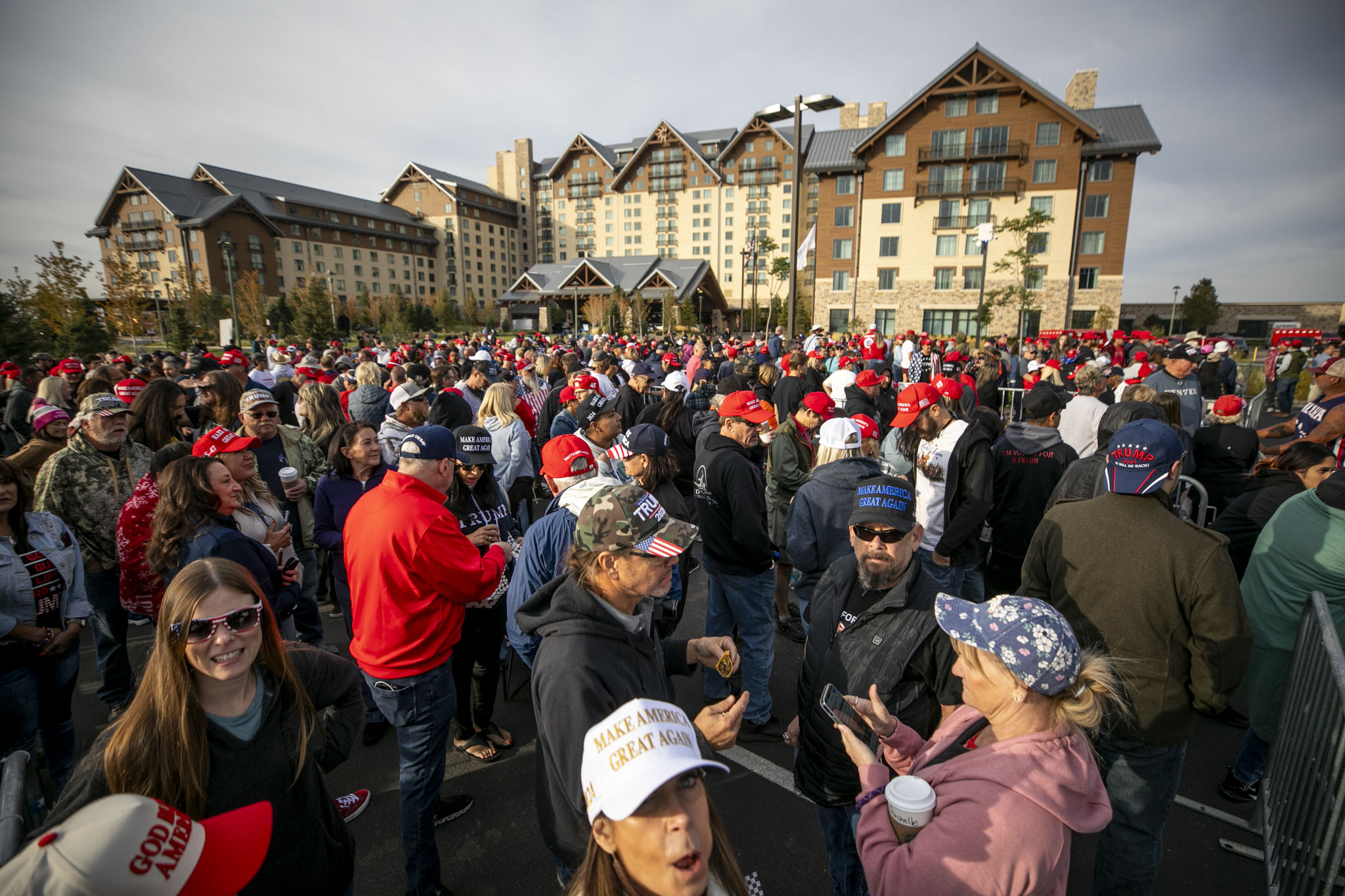 Aurora police chief responds to criticism after recruiting at Trump rally