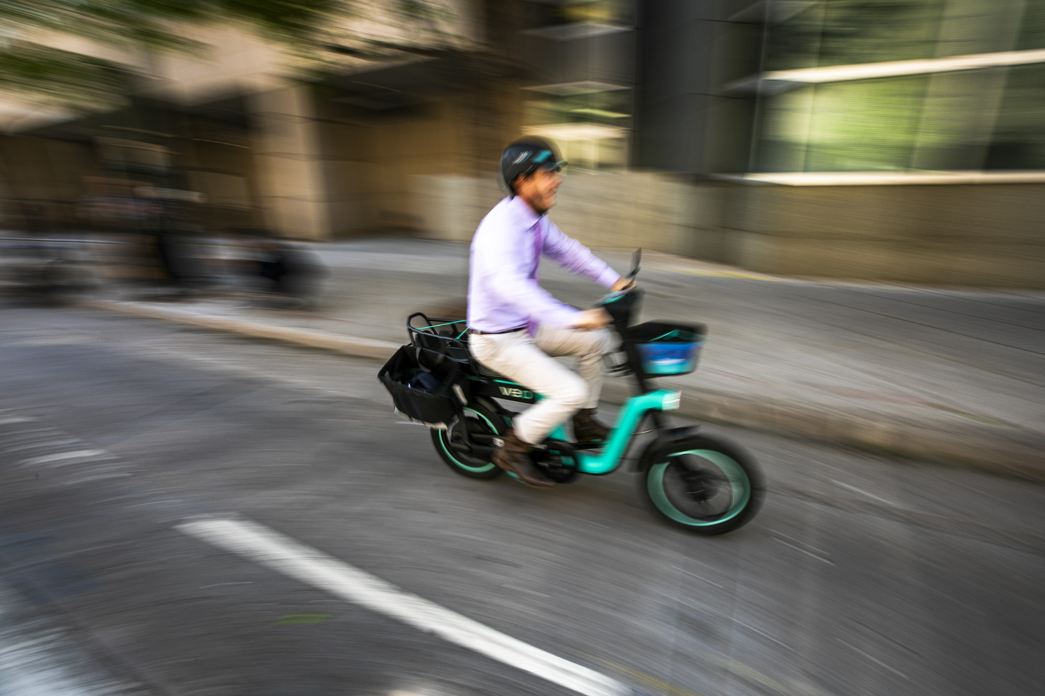 Denver’s dockless scooters don’t check ages, and kids are taking advantage 